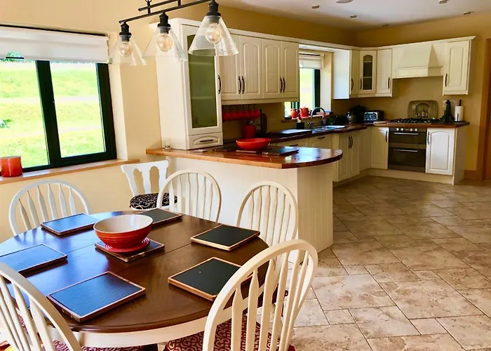 Ballyhourode House Dun ar Aill