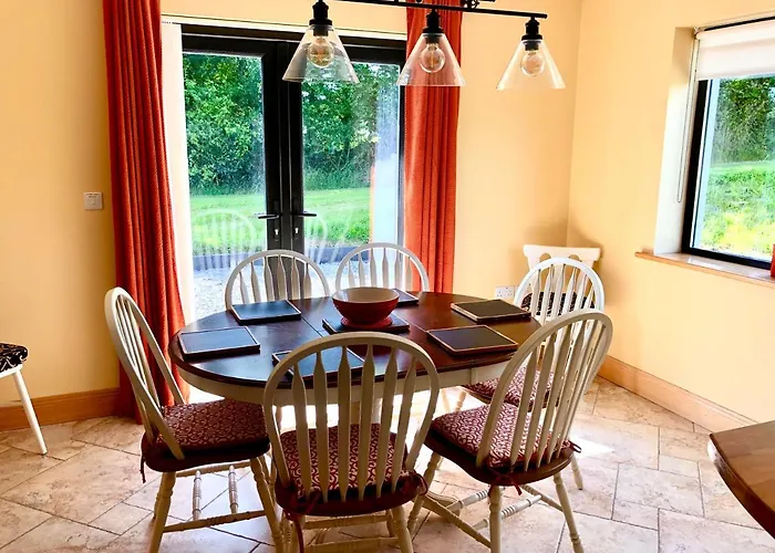 Ballyhourode House * Dun ar Aill